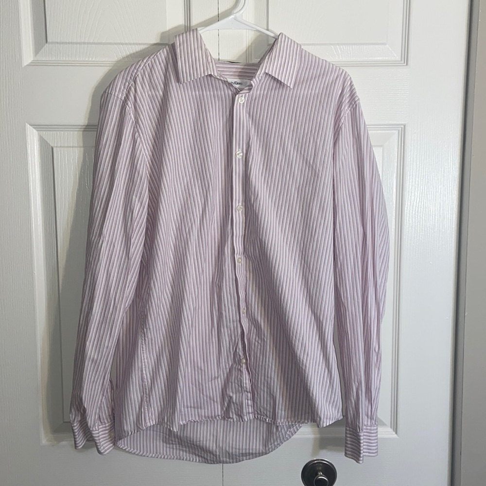 Men’s Calvin Klein Size Large Long Sleeve Red and White Striped Button Down